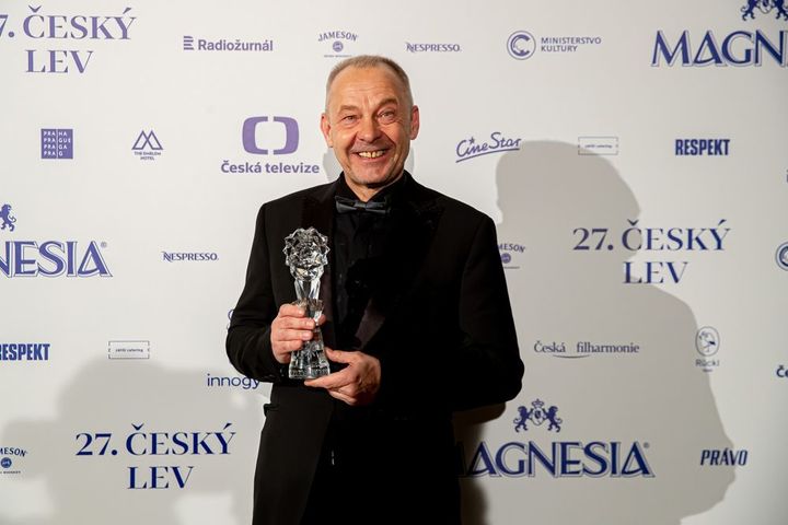 „Malowany ptak” rozbił bank z Czeskimi Lwami